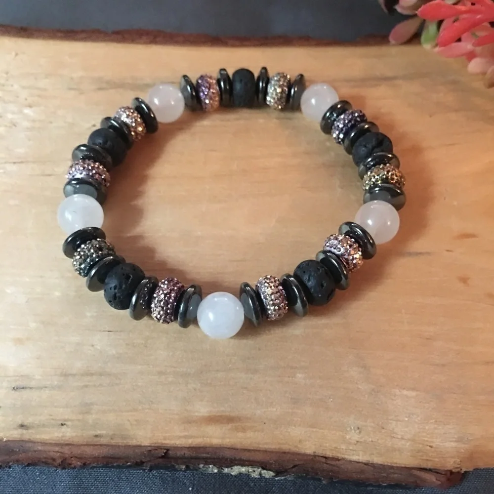 Black, white and sparkles stretch bracelet